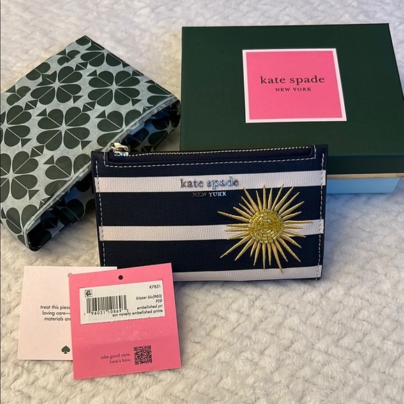 Kate Spade Sunkiss Embellished Slim Bifold Blue White Striped Wallet NWT - Picture 1 of 5